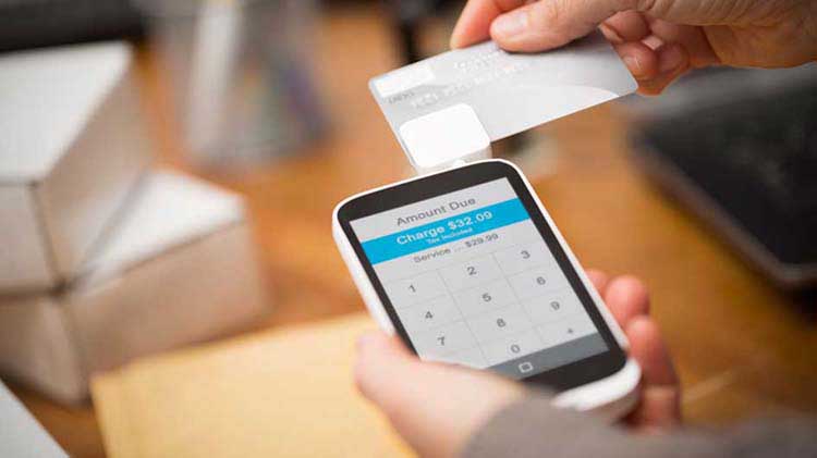 The Best Mobile Card Readers for Startups (and Why Your Business Needs One)