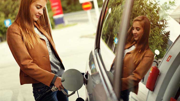 What to Do if You Put the Wrong Fuel in a Car - State Farm®